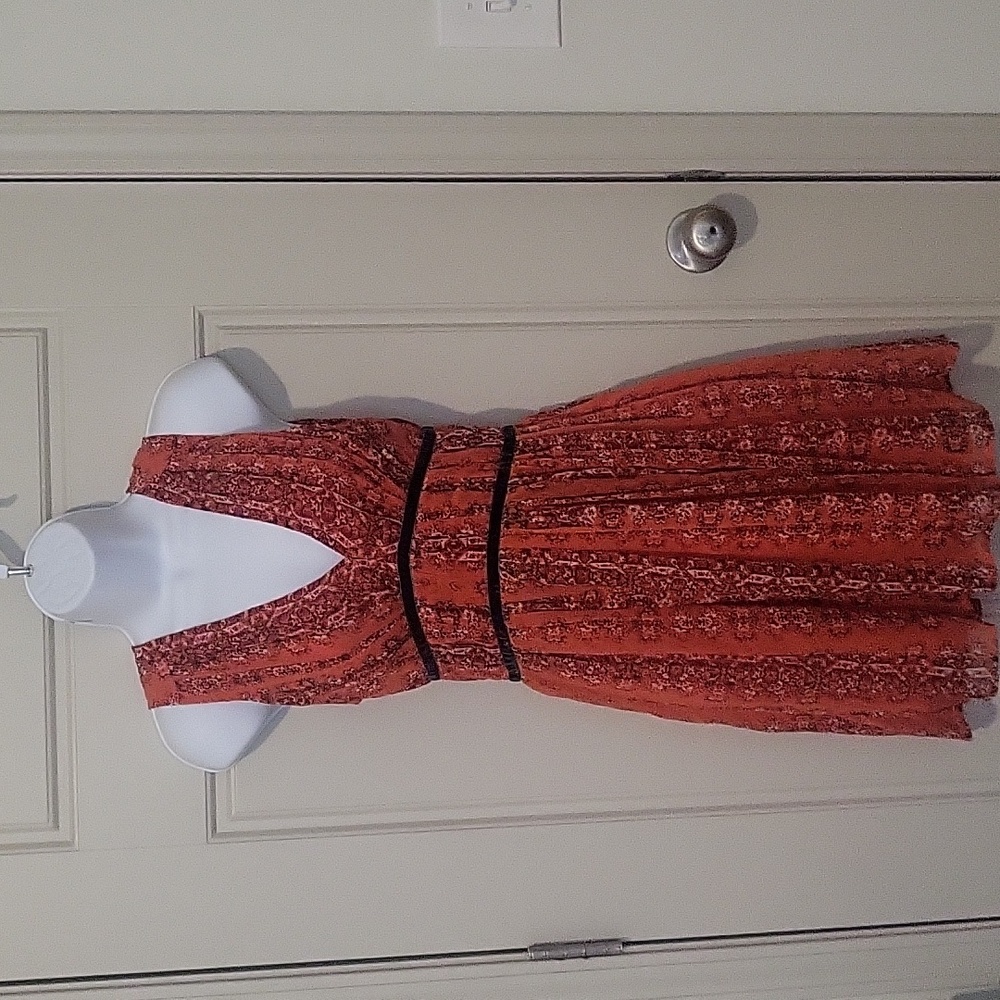 Abercrombie and Fitch red and orange size Xs dress